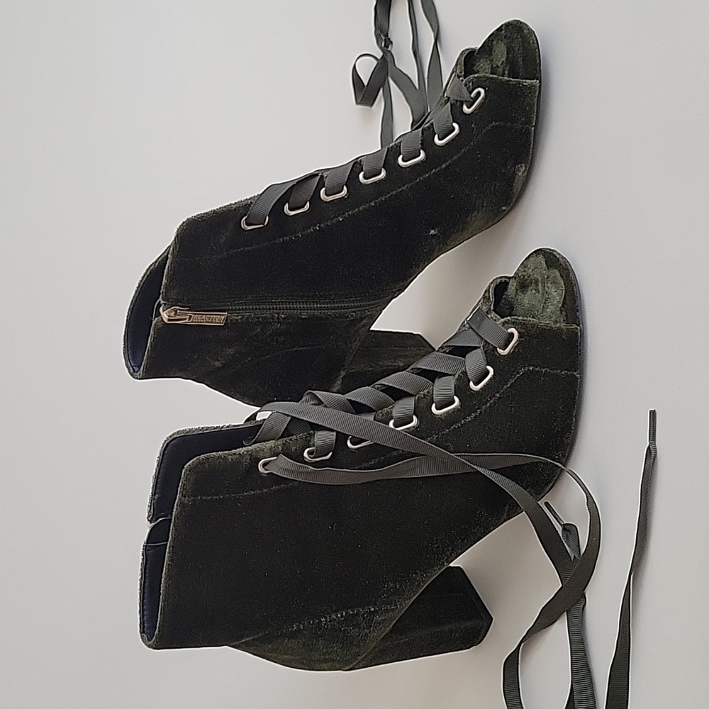 Kenneth Cole Reaction Shoes